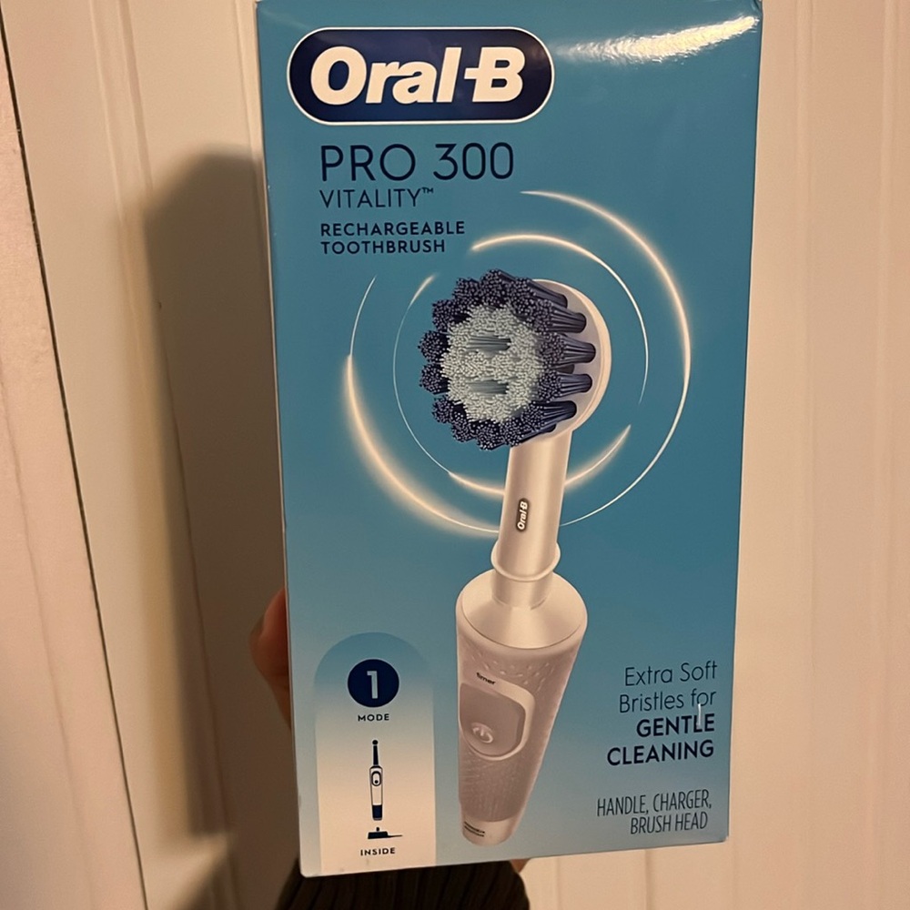 ORAL-B PRO 300 Vitality Rechargeable Toothbrush NIB Extra Soft Bristles $35